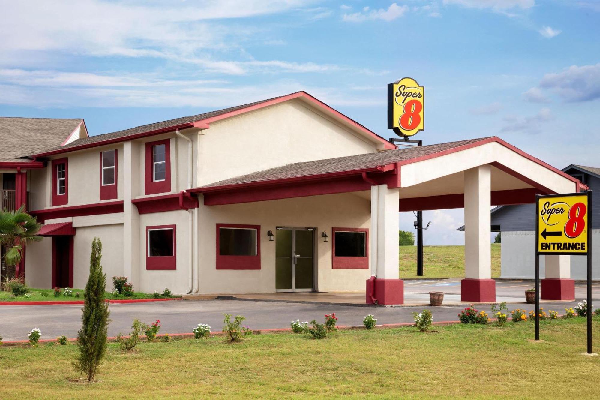 Super 8 By Wyndham Corsicana Exterior foto